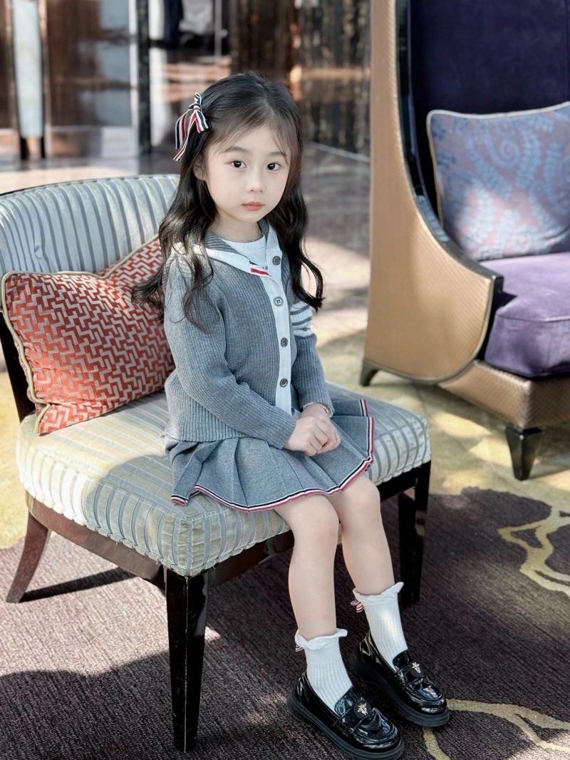 Practical Thom Browne Kids 173450