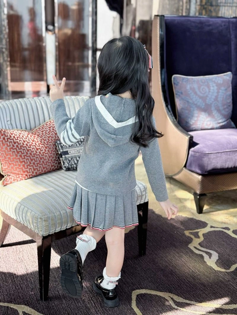 Practical Thom Browne Kids 173450