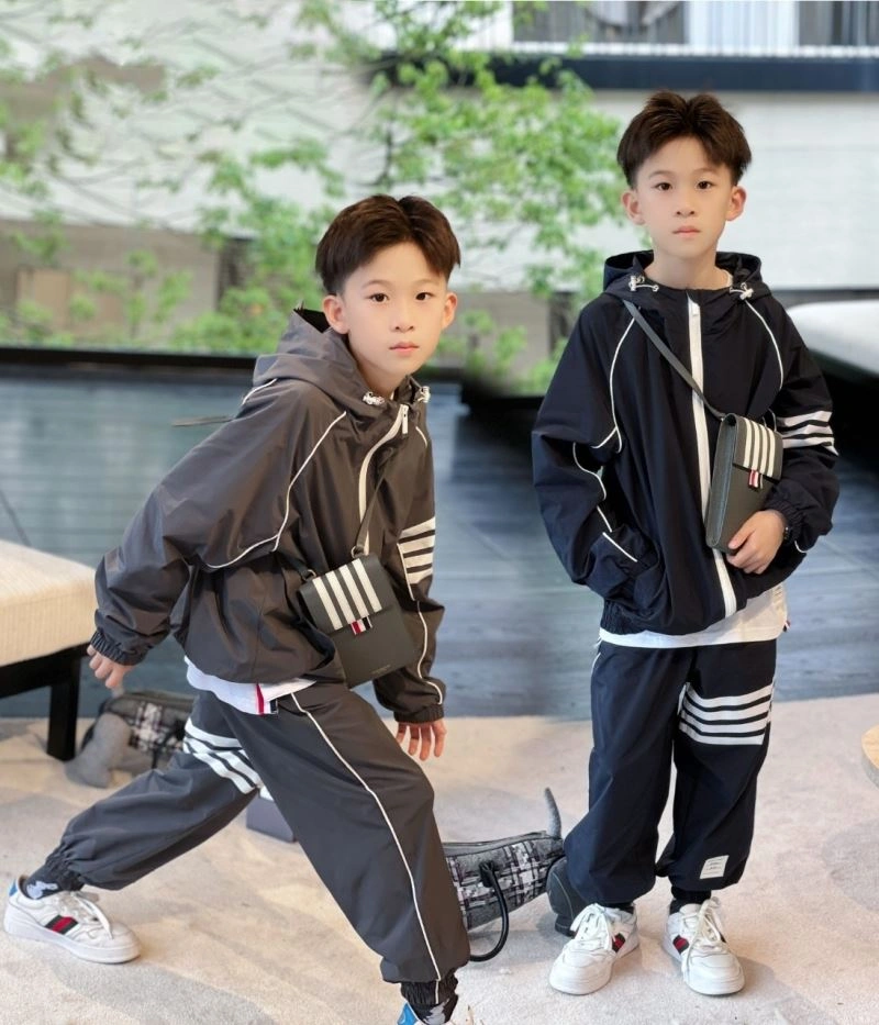 Vibrant Thom Browne Kids 173449