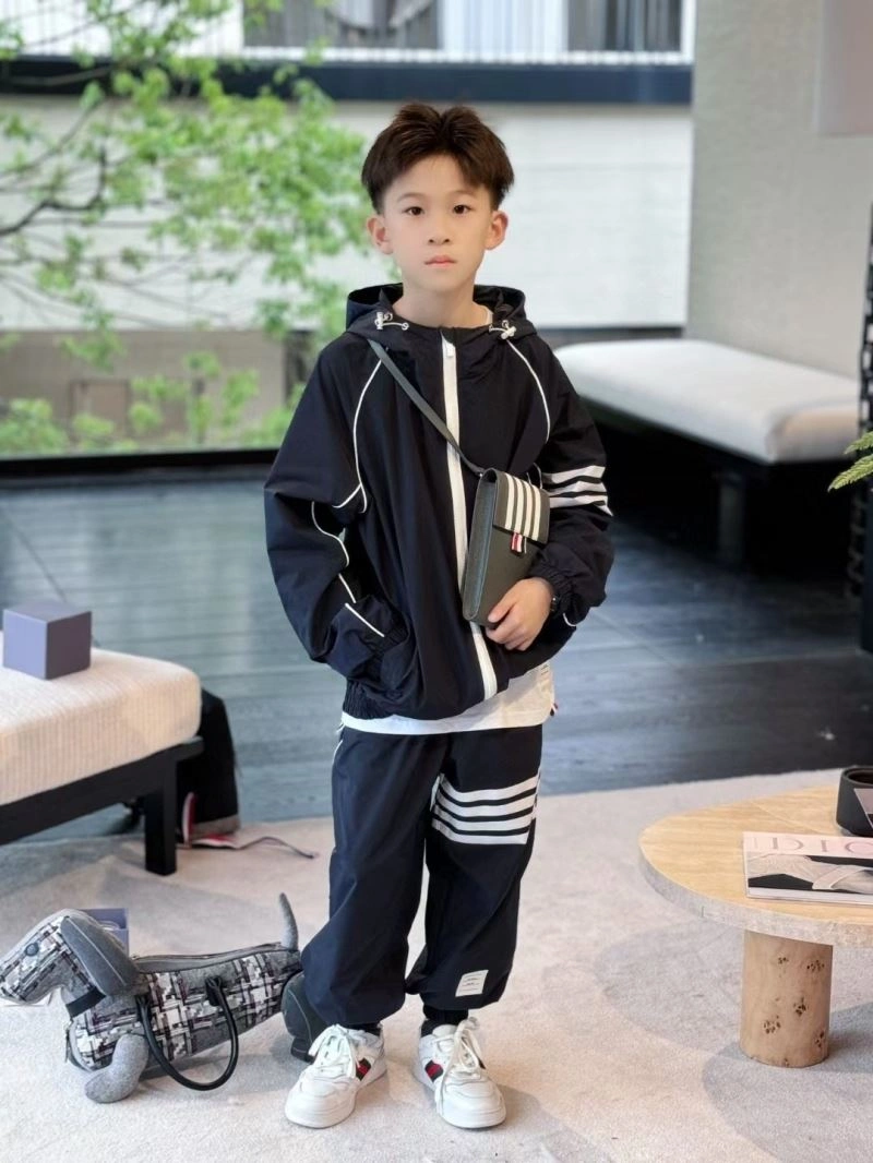 Vibrant Thom Browne Kids 173449