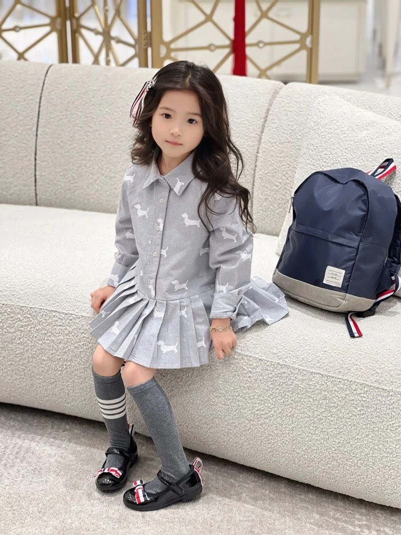 Efficient Thom Browne Kids 173488
