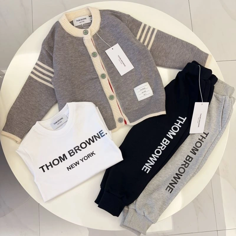 Thom Browne Kids Effortless 173478
