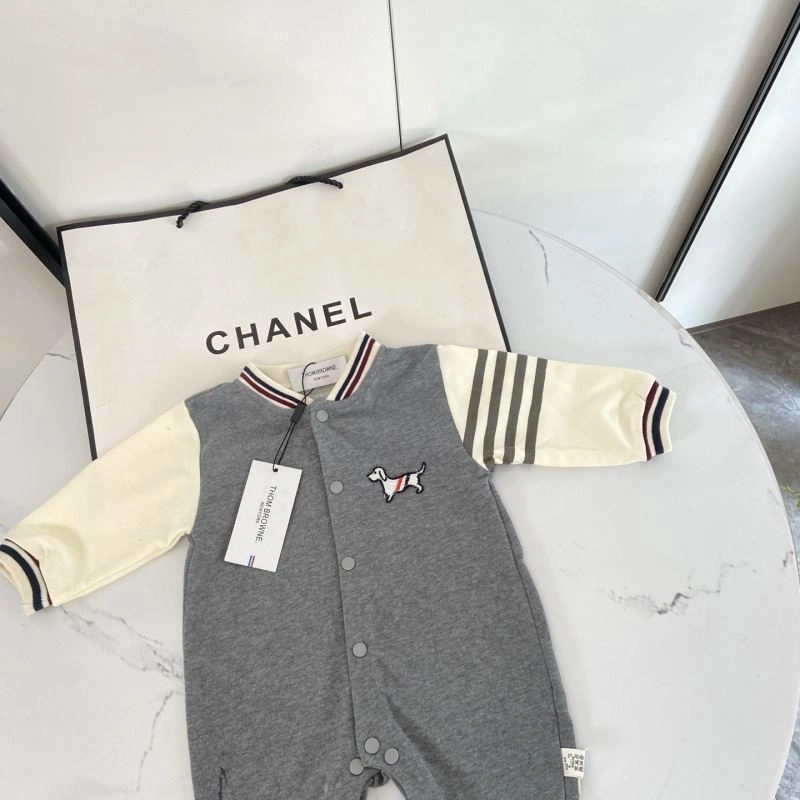 Thom Browne Kids Comfortable 173495