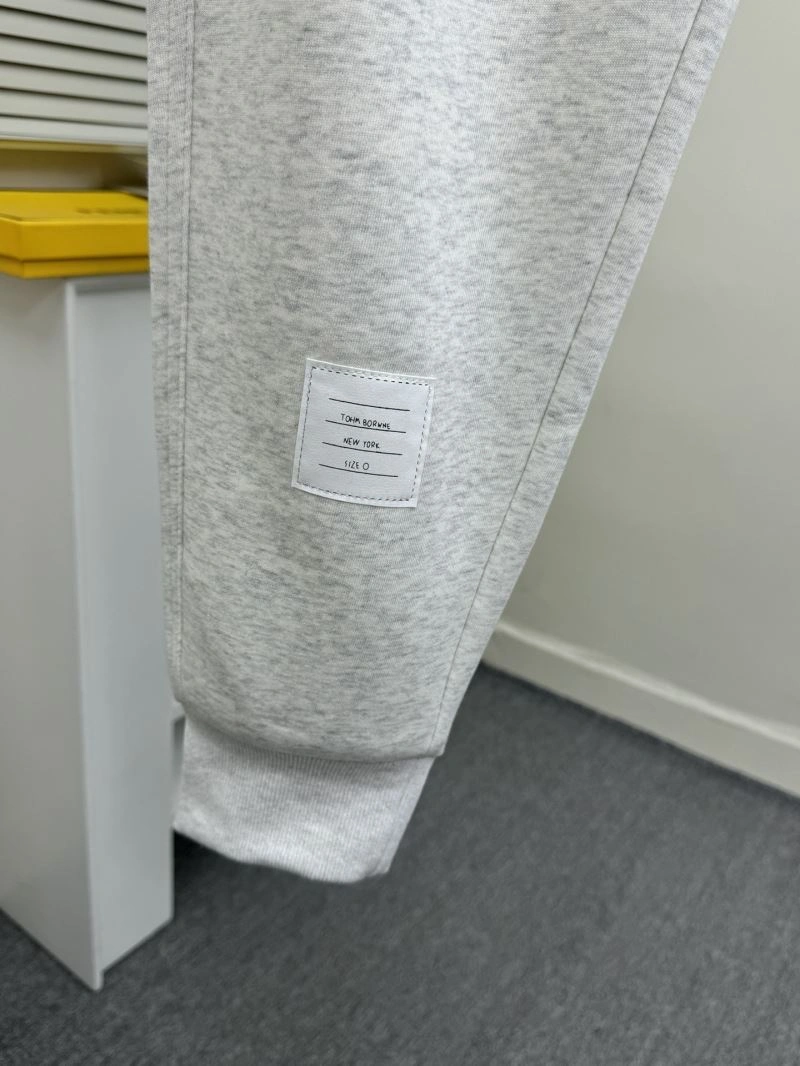 FashionForward Thom Browne Long Pants 173978