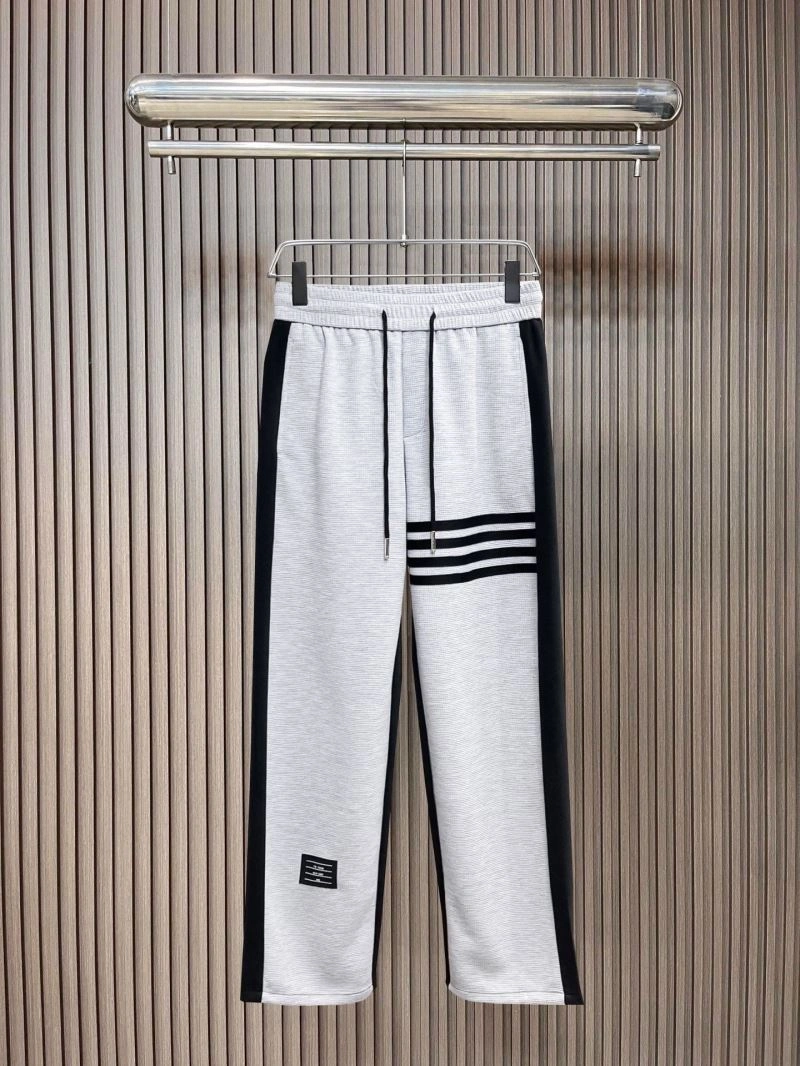 Lightweight Thom Browne Long Pants 173562
