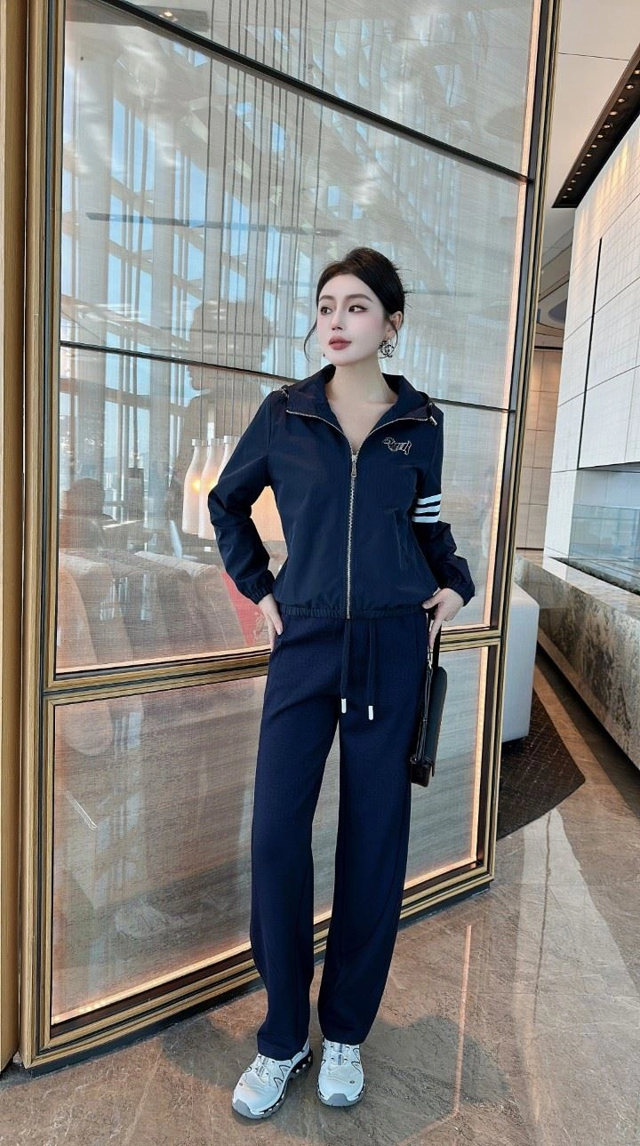 Thermal Thom Browne Long Suits 174022