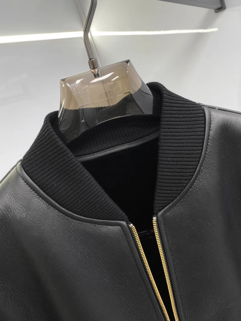 Premium Thom Browne Outwear 174017