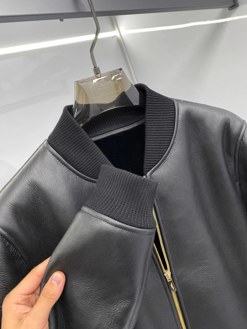 Premium Thom Browne Outwear 174017
