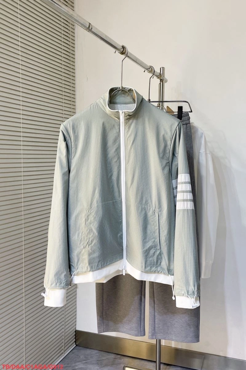 Reliable Thom Browne Outwear 174099