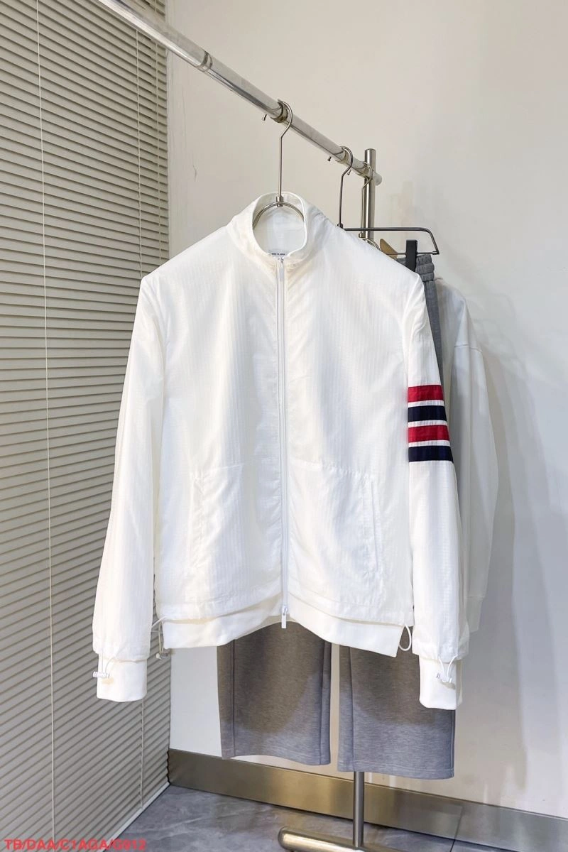 Reliable Thom Browne Outwear 174099
