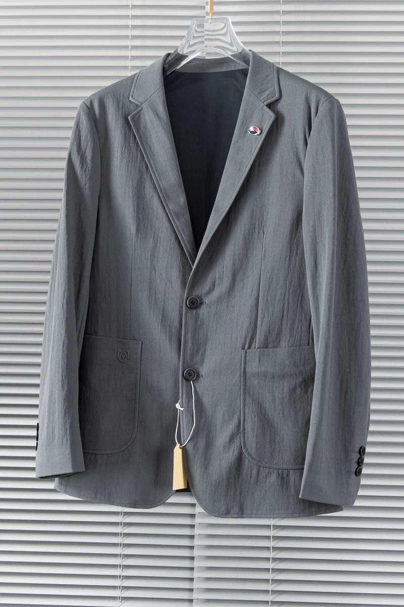 Thom Browne Outwear Fashionable 173966