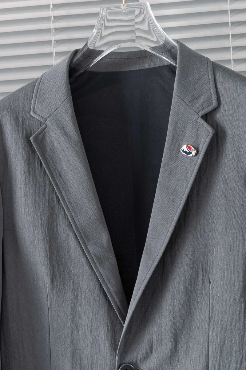 Thom Browne Outwear Fashionable 173966