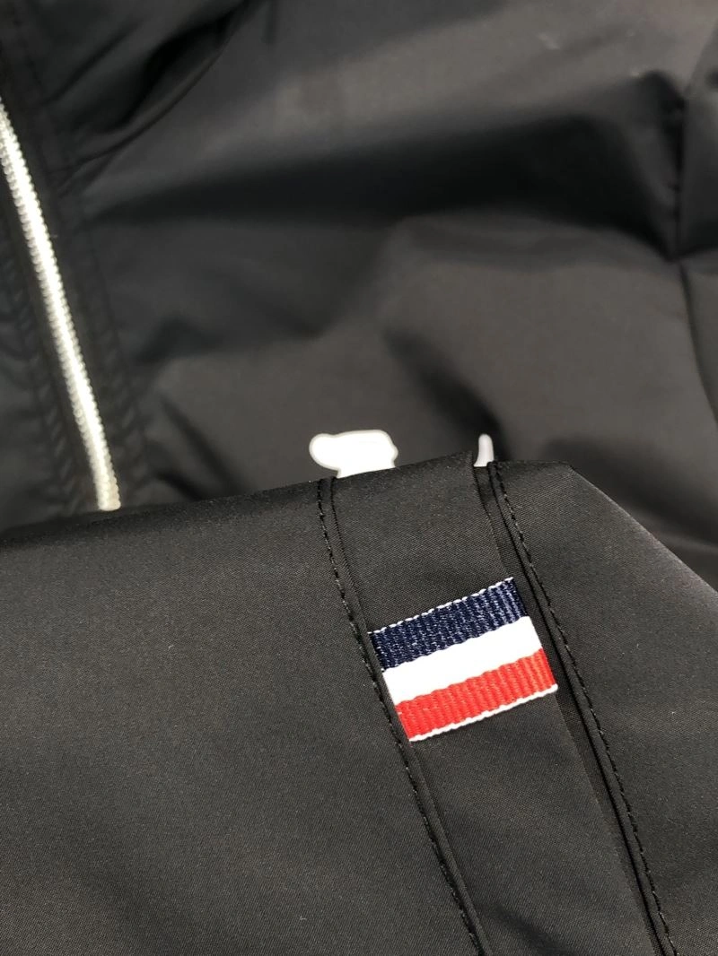 Minimalist Thom Browne Outwear 173913