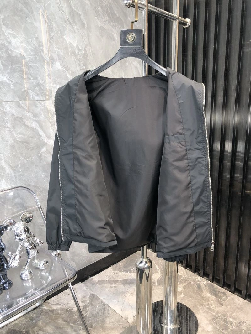 Minimalist Thom Browne Outwear 173913
