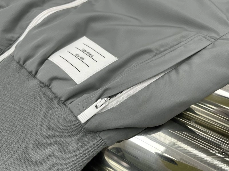 Casual Thom Browne Outwear 173325