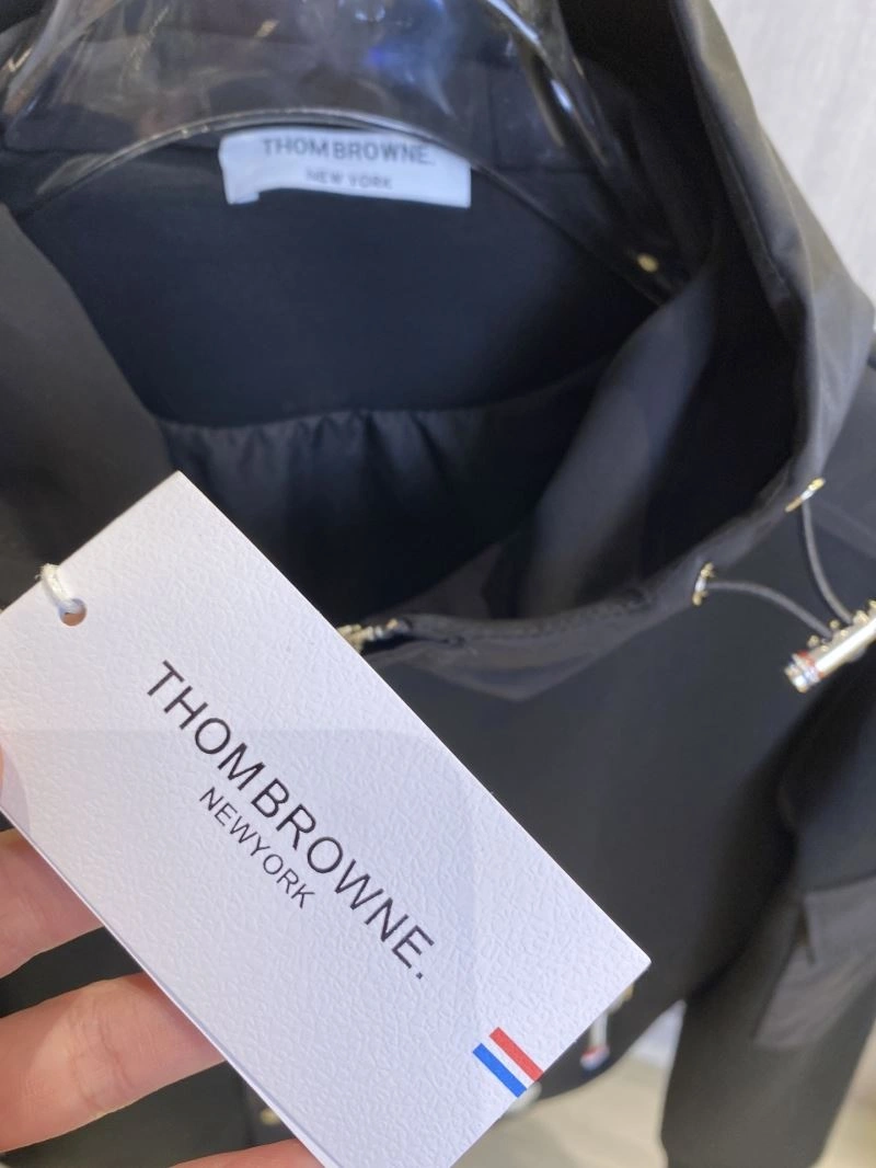 Thom Browne Outwear Bold 173869