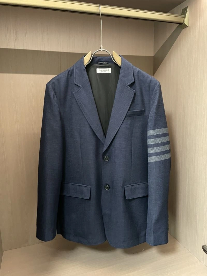 Thom Browne Outwear Sporty 173789