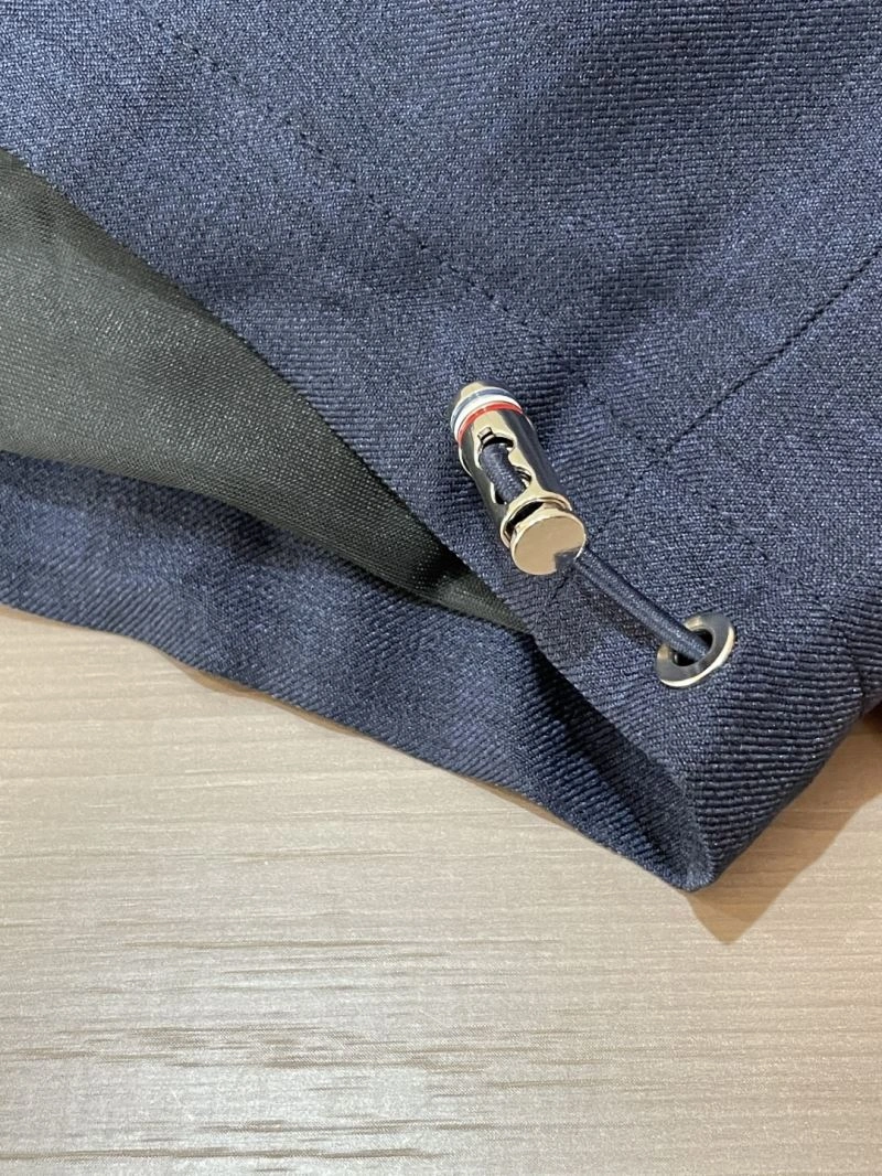 Thom Browne Outwear Trendsetting 173784