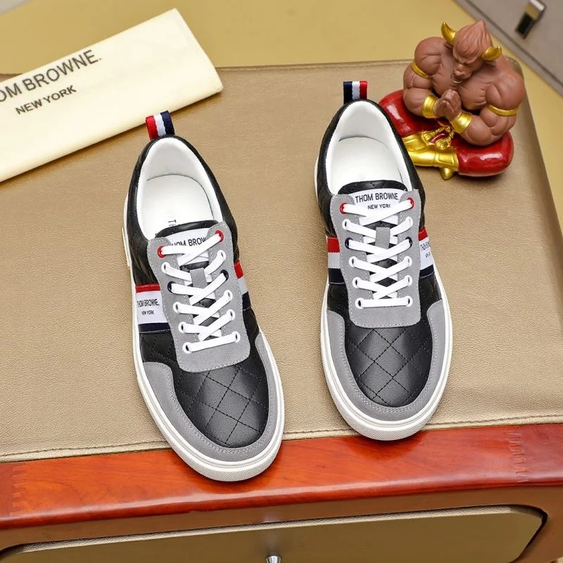 Fashionable Thom Browne Shoes 4015