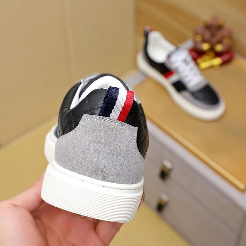 Fashionable Thom Browne Shoes 4015