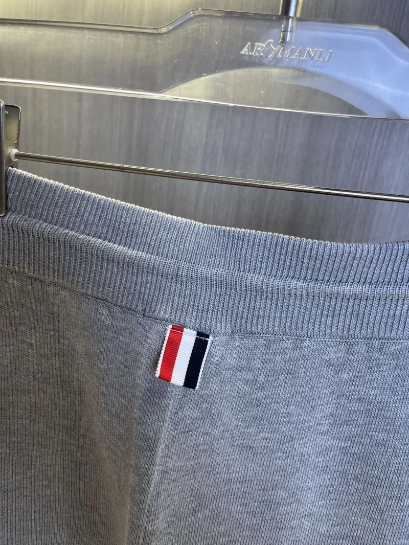 Sporty Thom Browne Short Pants 173762