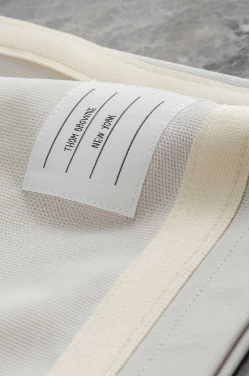 Stylish Thom Browne Short Pants 173685