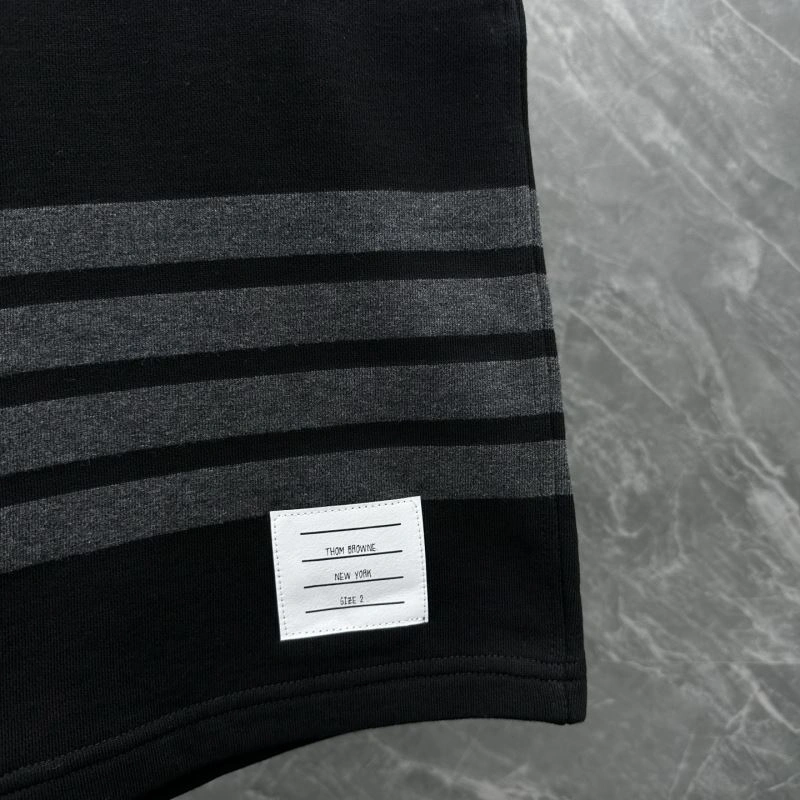 Thom Browne Short Pants Fashionable 173633