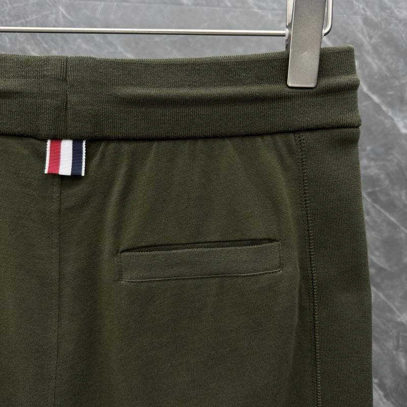 Thom Browne Short Pants Trendsetting 173634