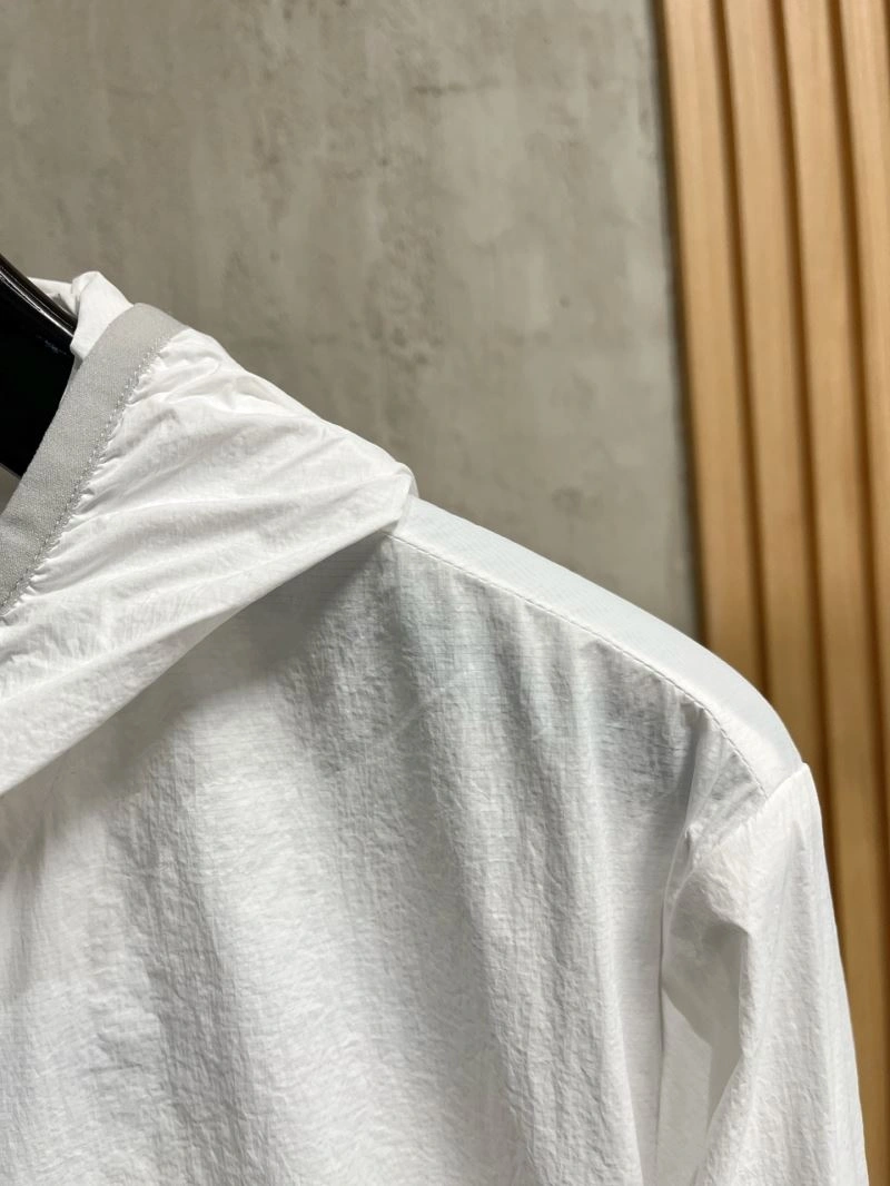 Contemporary Thom Browne Sunscreen Jacket 173938