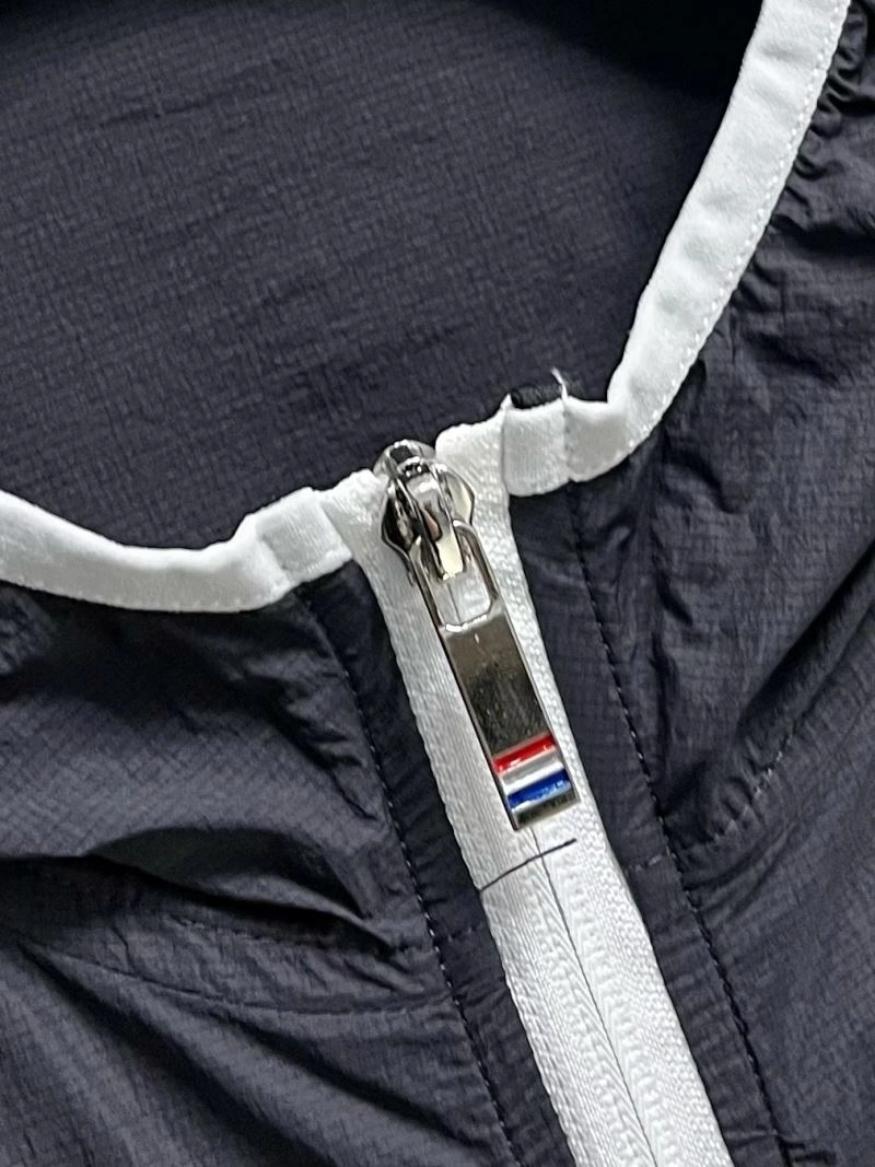 Thom Browne Sunscreen Jacket EasyMatch 173906