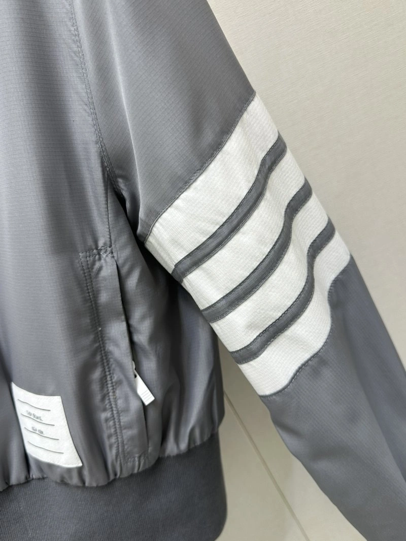 Thom Browne Sunscreen Jacket Fashionable 173280