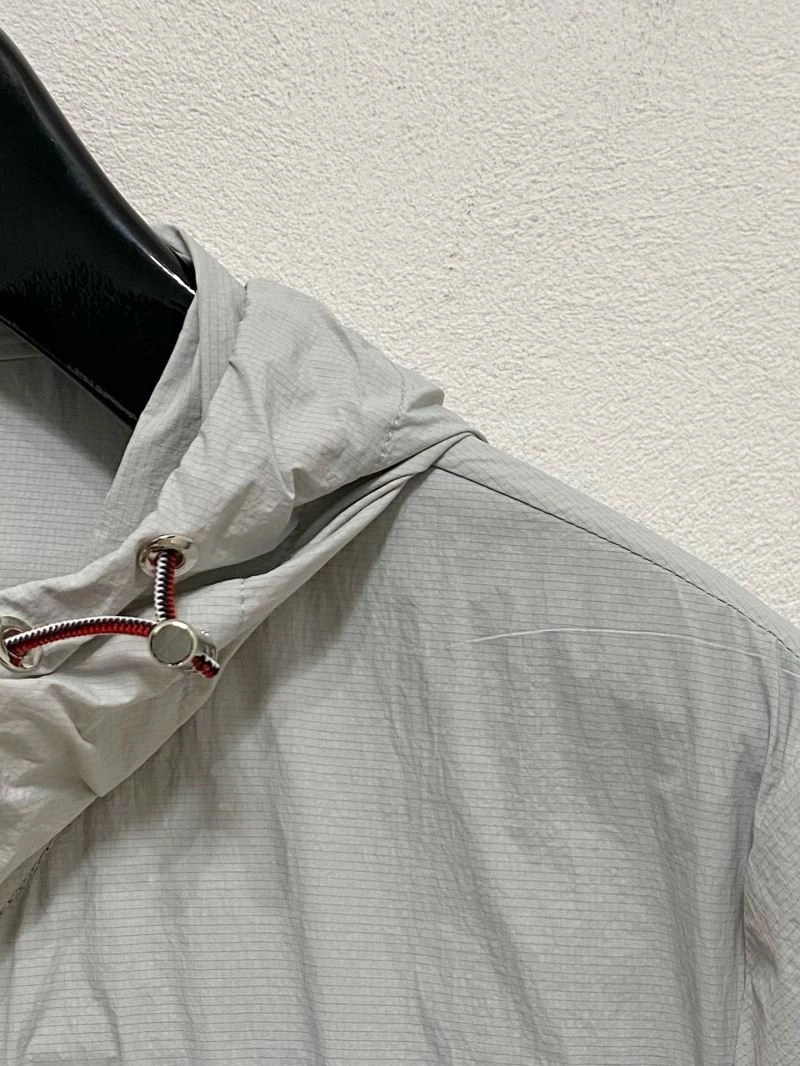 Sporty Thom Browne Sunscreen Jacket 173748