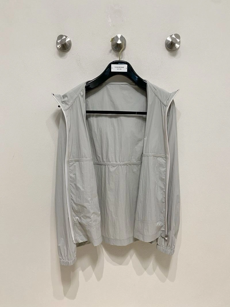 Sporty Thom Browne Sunscreen Jacket 173748