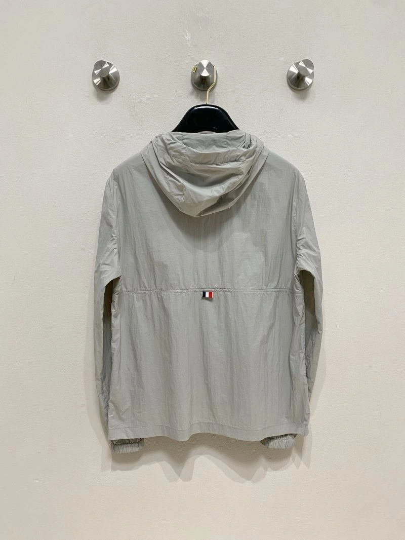 Sporty Thom Browne Sunscreen Jacket 173748