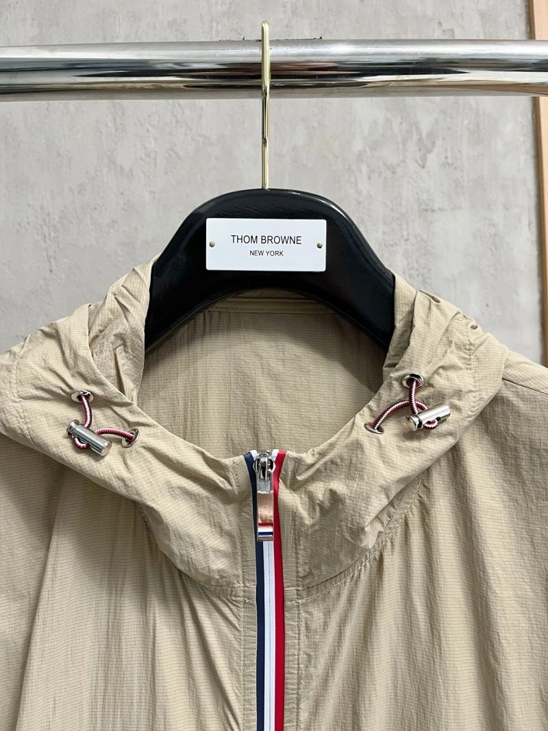 TechFriendly Thom Browne Sunscreen Jacket 173631
