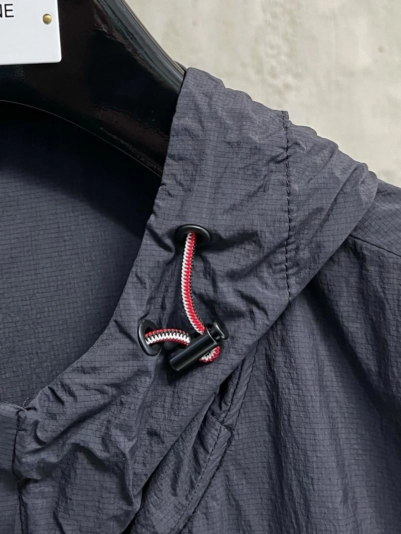 Thom Browne Sunscreen Jacket Versatile 173659