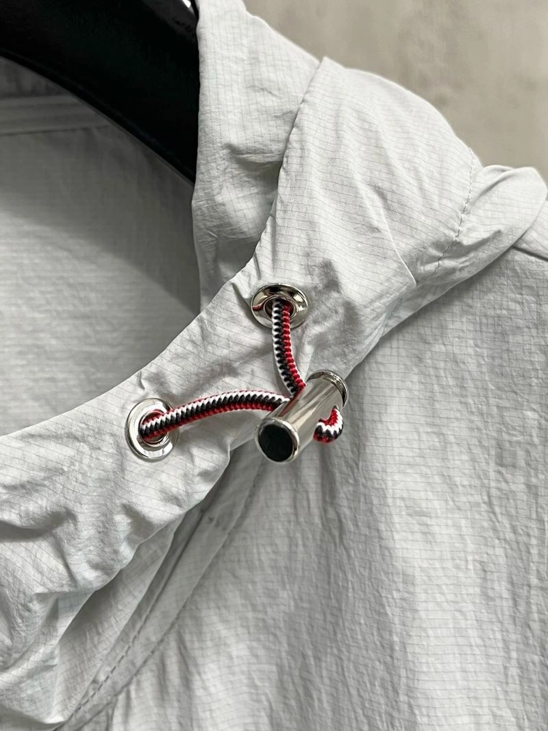 Thom Browne Sunscreen Jacket Breathable 173698