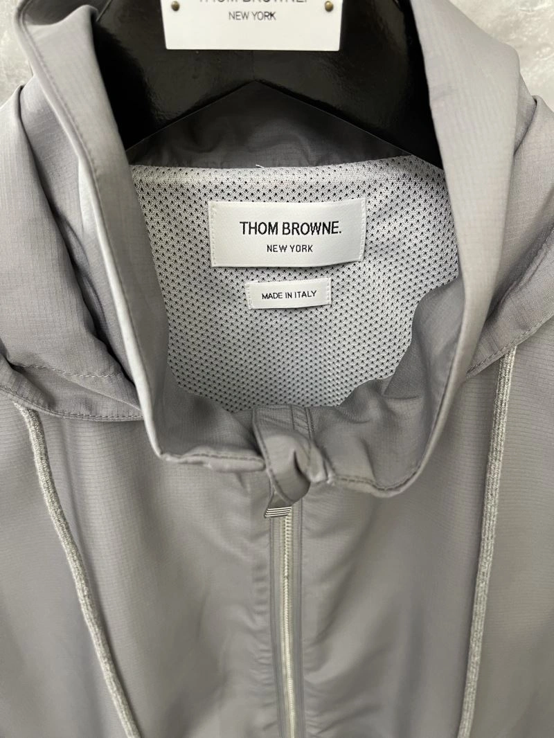 RelaxedFit Thom Browne Sunscreen Jacket 173626