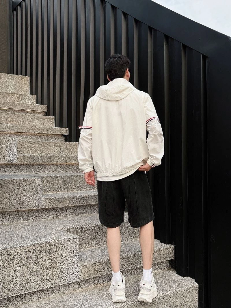 Fashionable Thom Browne Sunscreen Jacket 173546
