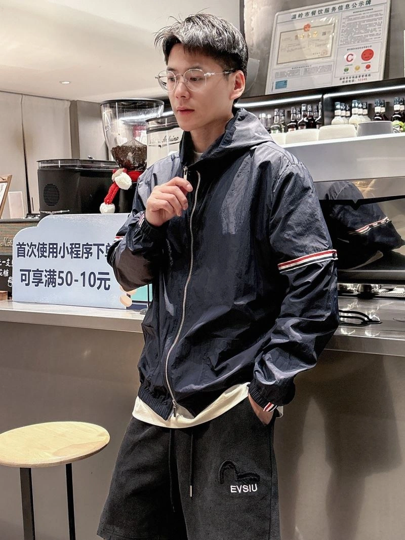 Thom Browne Sunscreen Jacket Comfortable 173544