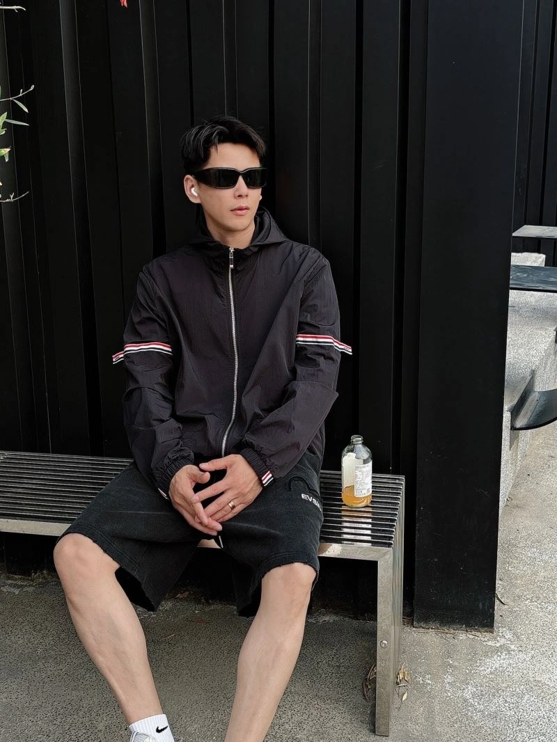 MoistureWicking Thom Browne Sunscreen Jacket 173547