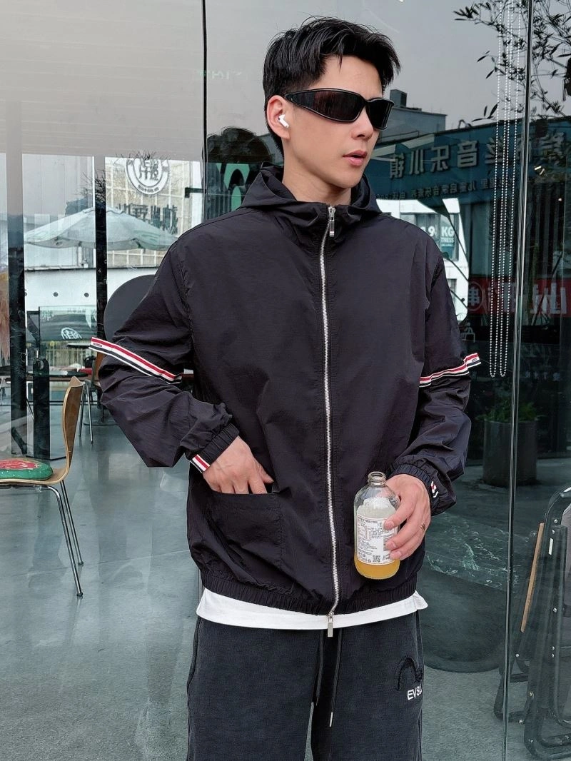 MoistureWicking Thom Browne Sunscreen Jacket 173547