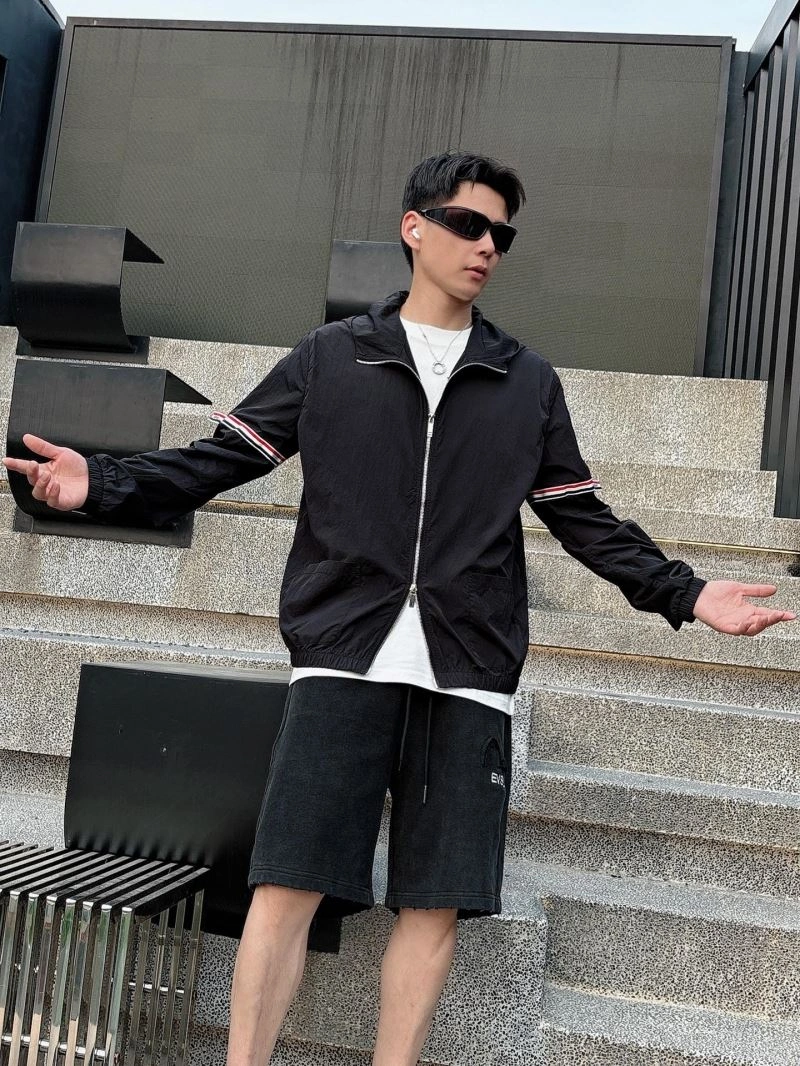 MoistureWicking Thom Browne Sunscreen Jacket 173547