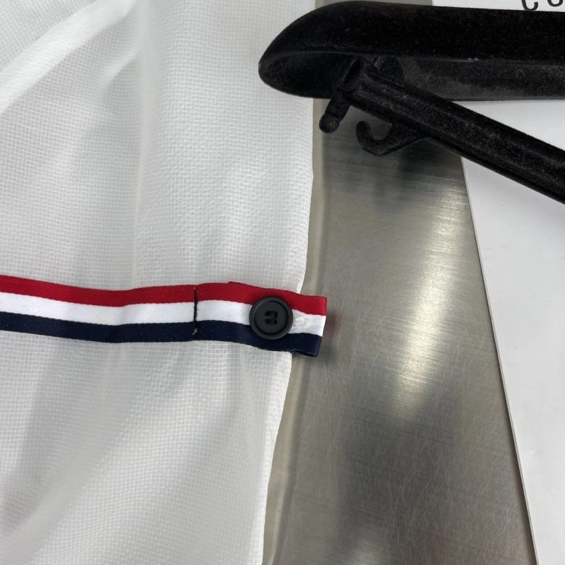 Thom Browne Sunscreen Jacket OnTrend 173540