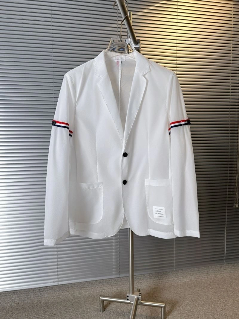 Versatile Thom Browne Sunscreen Jacket 173536