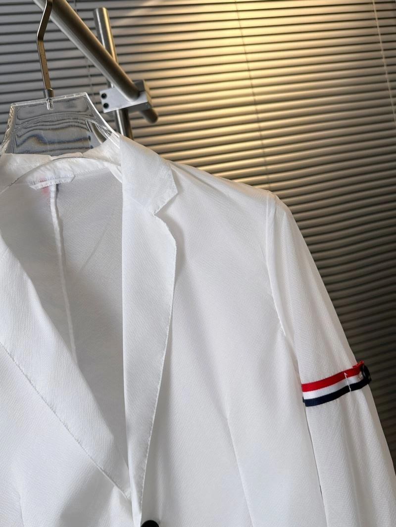 Versatile Thom Browne Sunscreen Jacket 173536