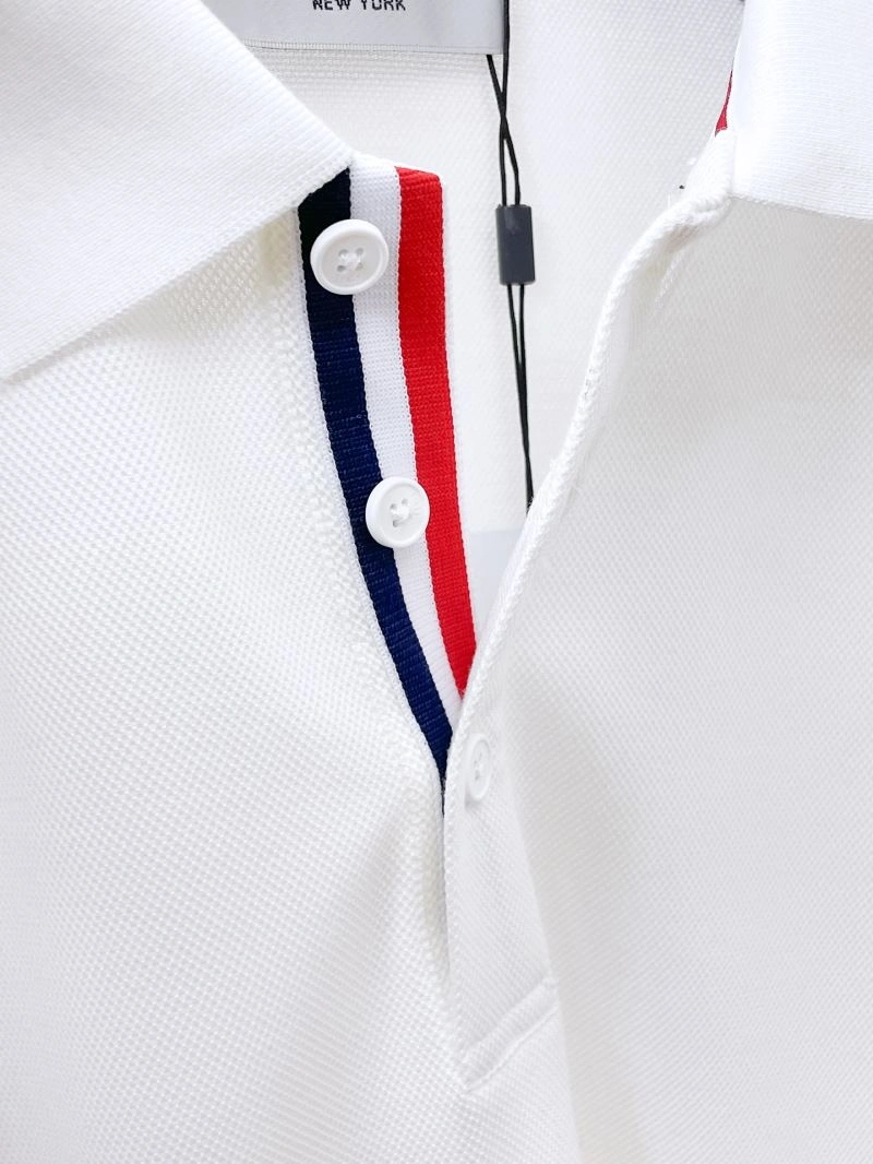 Modern Thom Browne T-Shirts 173949