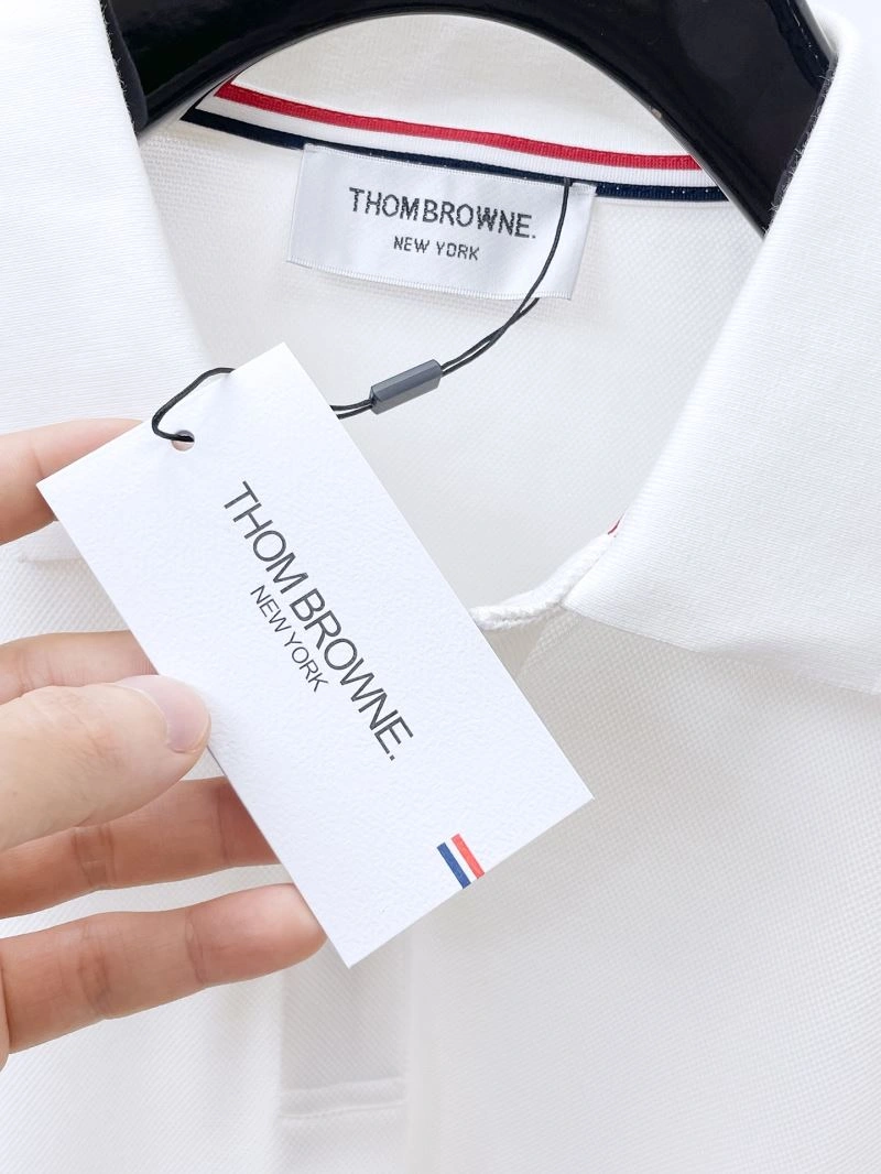 Modern Thom Browne T-Shirts 173949