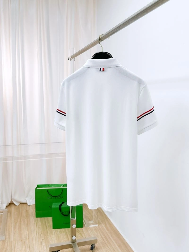 Modern Thom Browne T-Shirts 173949