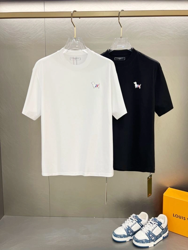 Functional Thom Browne T-Shirts 173940